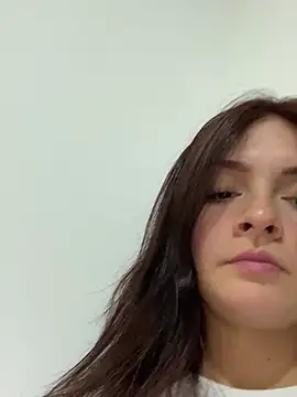 Snapshot of Danielaeliana chatting on 06-01-26, 02:34 Danielaeliana online show from 06-01-26, 02:34