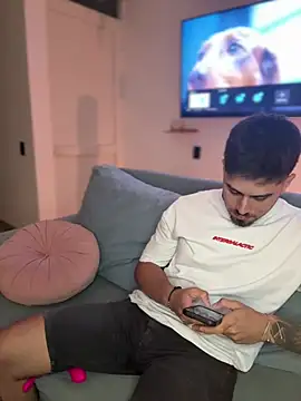 Tomas Olivia online show from 02-07-26, 05:15