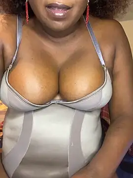 Missparis online show from 03-18-26, 08:10