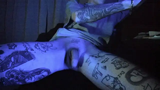 davesinner online show from 11-14-25, 02:15