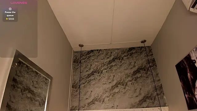 Emilly mell online show from 09-26-25, 12:12