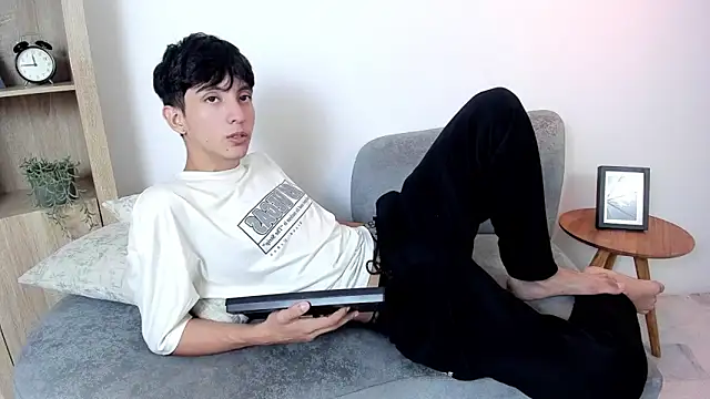 dear jeycot online show from 11-10-25, 01:49