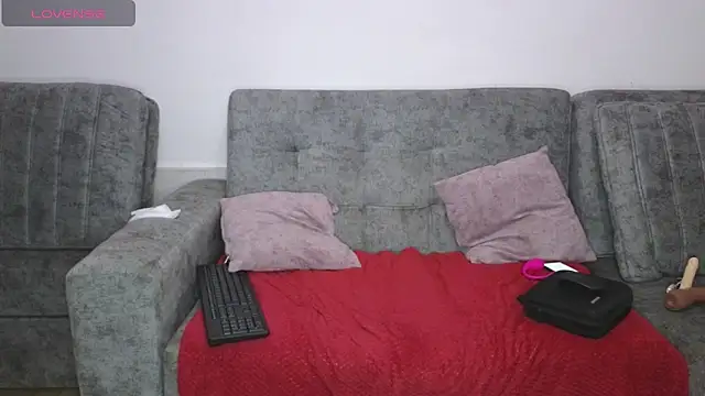 adahira08 online show from 01-19-26, 03:54