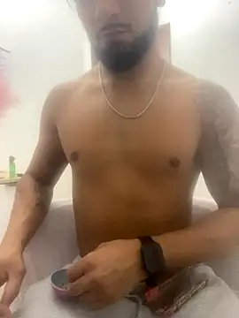 Snapshot of misteriosoa351 chatting on 10-19-25, 09:50 misteriosoa351 online show from 10-19-25, 09:50