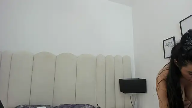 EmilyHanks  online show from 03-14-26, 08:04