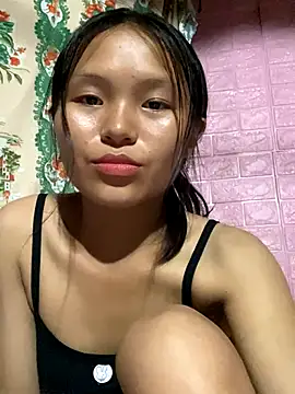 milo bae online show from 10-17-25, 03:21