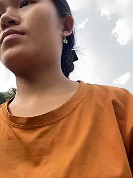 milo bae online show from 03-29-26, 09:22