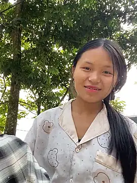 milo bae online show from 04-13-26, 01:31