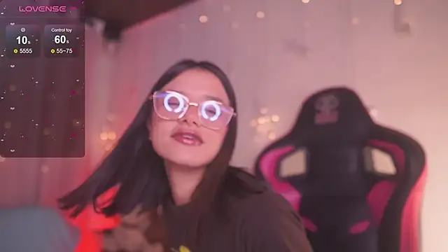 Lana Dreams  online show from 01-08-26, 01:11