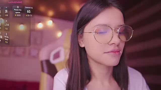 Lana Dreams  online show from 12-20-25, 01:30