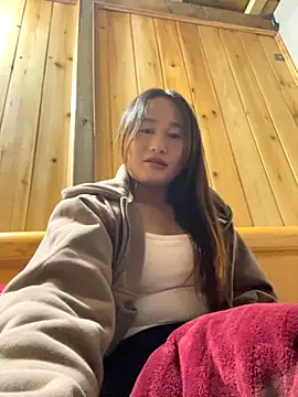 phungtiti online show from 11-29-25, 02:39