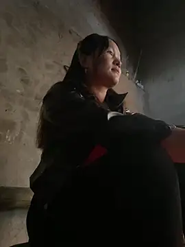 phungtiti online show from 12-21-25, 12:57