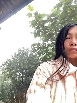 EmLy02 online show from 10-25-25, 12:10