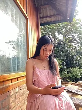 EmLy02 online show from 11-10-25, 01:54