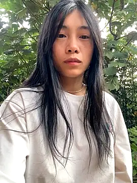 EmLy02 online show from 11-15-25, 12:25