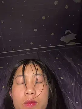 EmLy02 online show from 03-23-26, 02:33