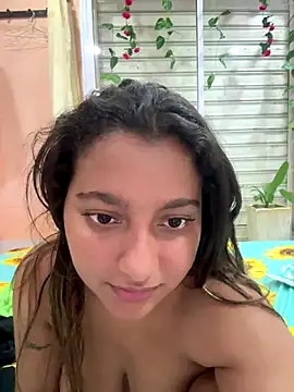 Snapshot of celeste_L29 chatting on 09-19-25, 04:00 celeste L29 online show from 09-19-25, 04:00