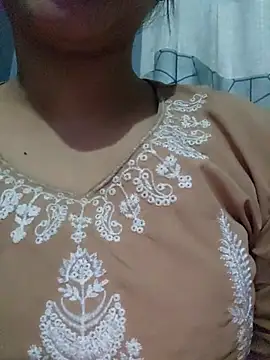 Snapshot of Allen_Mae chatting on 10-26-25, 03:12 Allen Mae online show from 10-26-25, 03:12