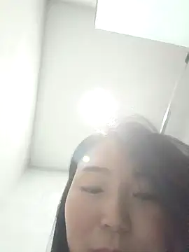 lingling5200 online show from 10-21-25, 05:56