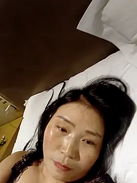 lingling5200 online show from 09-11-25, 02:06