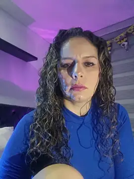 Nina vallon online show from 06-18-26, 10:42