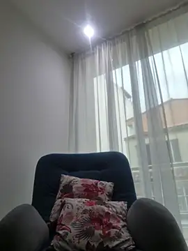 Snapshot of Nina_vallon chatting on 05-14-26, 11:29 Nina vallon online show from 05-14-26, 11:29