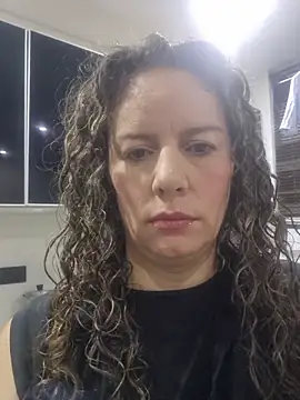 Snapshot of Nina_vallon chatting on 05-22-26, 11:52 Nina vallon online show from 05-22-26, 11:52