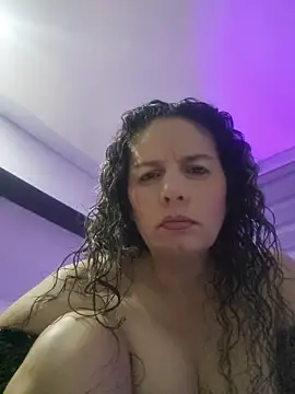 Nina vallon online show from 07-17-26, 10:34