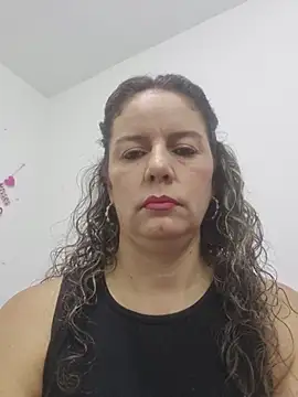 Nina vallon online show from 03-06-26, 01:06