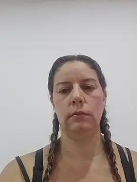 Nina vallon online show from 03-04-26, 12:46