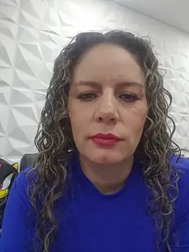 Snapshot of Nina_vallon chatting on 06-05-26, 10:43 Nina vallon online show from 06-05-26, 10:43