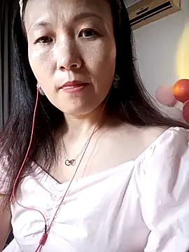 Joanna1122 online show from 09-15-25, 04:07