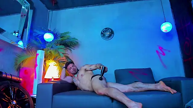 dennis cox1 online show from 09-14-25, 07:03