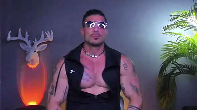 dennis cox1 online show from 12-20-25, 09:17