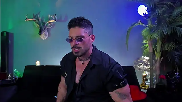 dennis cox1 online show from 04-19-26, 06:14