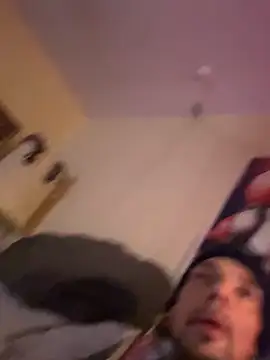 Snapshot of UrbanAnsaid chatting on 02-06-26, 12:01 UrbanAnsaid online show from 02-06-26, 12:01