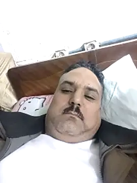 Snapshot of mM0140 chatting on 12-20-25, 10:12 mM0140 online show from 12-20-25, 10:12