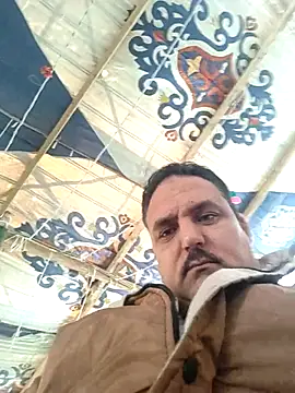 Snapshot of mM0140 chatting on 01-15-26, 11:24 mM0140 online show from 01-15-26, 11:24