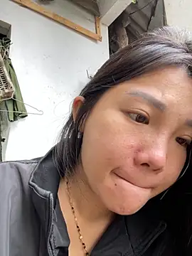 Miumieu online show from 10-25-25, 02:11