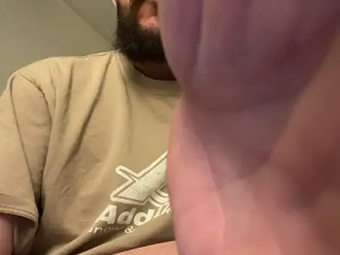 AZOPMOB18999 online show from 04-03-26, 09:54