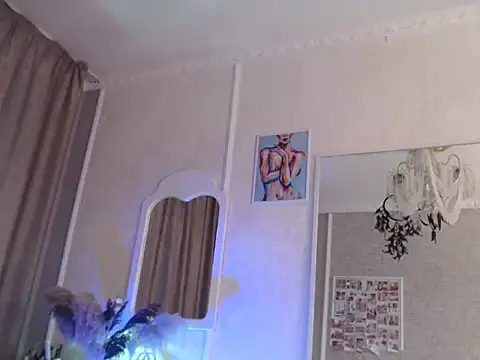 Snapshot of SeraBellee chatting on 10-14-25, 02:28 SeraBellee online show from 10-14-25, 02:28