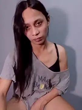 missruffa online show from 11-28-25, 02:45