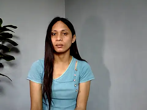 Snapshot of missruffa chatting on 10-10-25, 12:11 missruffa online show from 10-10-25, 12:11