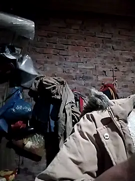   Ngoc20   online show from 12-02-25, 06:15