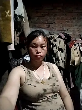   Ngoc20   online show from 03-25-26, 05:51