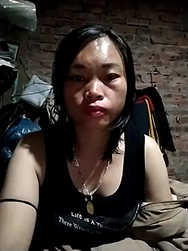   Ngoc20   online show from 12-16-25, 05:28