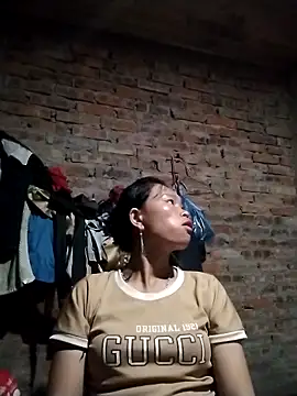 Snapshot of __Ngoc20__ chatting on 10-02-25, 05:11 Ngoc20 online show from 10-02-25, 05:11