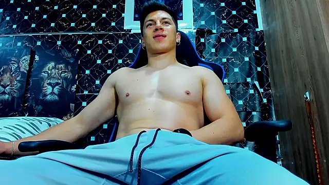 javiersexymann online show from 02-18-26, 05:38