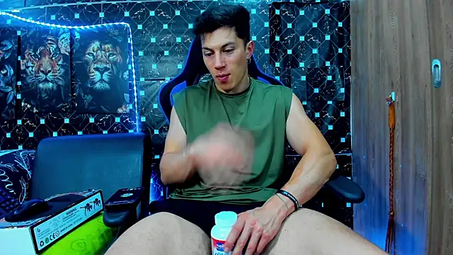 javiersexymann online show from 09-12-25, 11:26