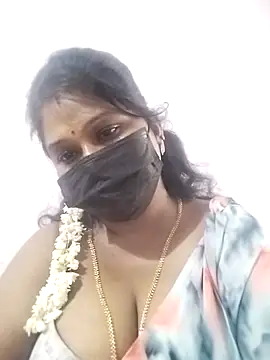 Snapshot of chaitara-reddy chatting on 09-11-25, 08:14 chaitara-reddy online show from 09-11-25, 08:14